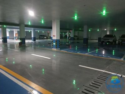 庫爾勒又一大型停車場投入使用，內附收費標準