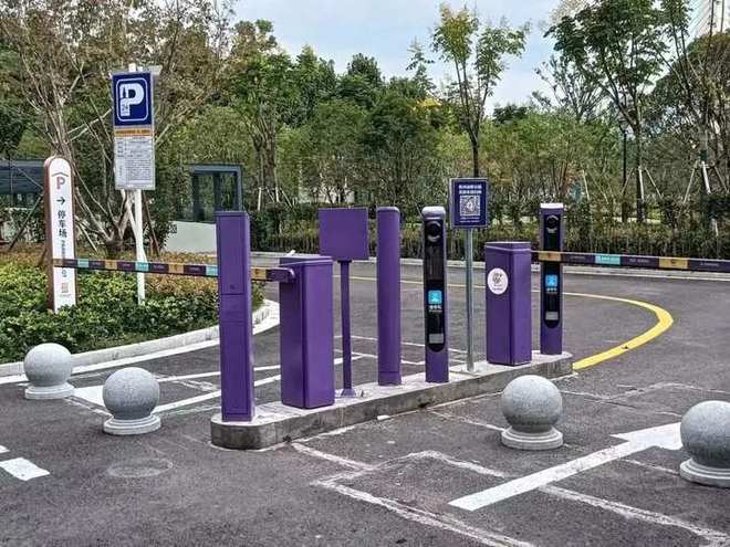 梅州西高鐵站P1室內停車場正式對外營業，便利出行新選擇